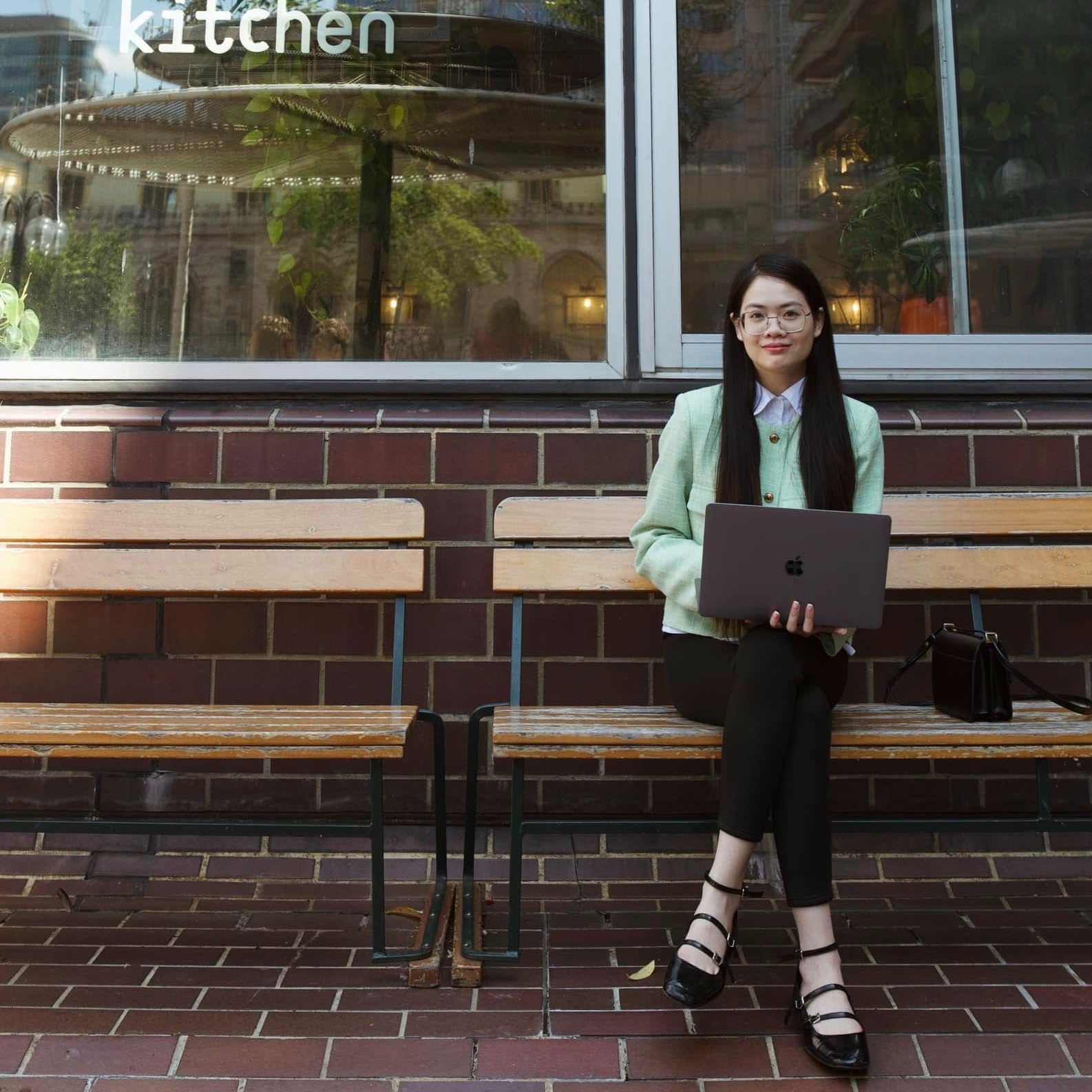 “Em làm thấy ok rồi thì nộp thôi chứ chị không cần kiểm tra lại đâu”